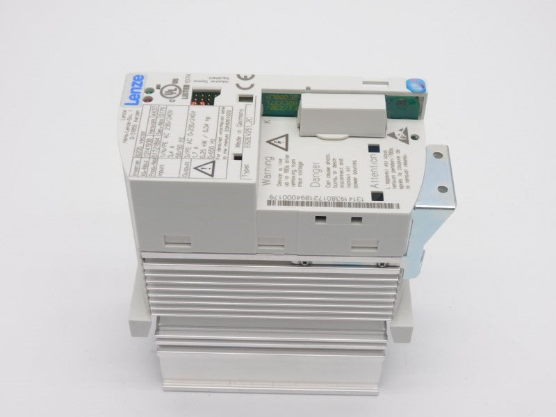 LENZE E82EV251K2C 13141938 230/240V 3.4A NSNP