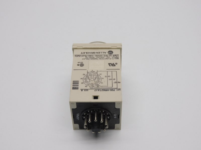 ALLEN BRADLEY 700-HR52TA17 SER. A 100-240VAC 5A 0-10S NSNP