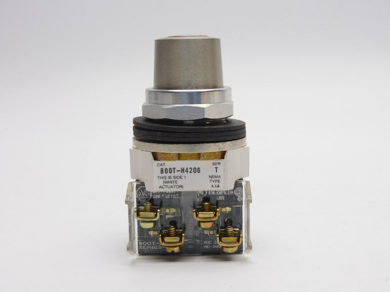 ALLEN BRADLEY 800T-H4206B SER. T (NO KEY) NSNP