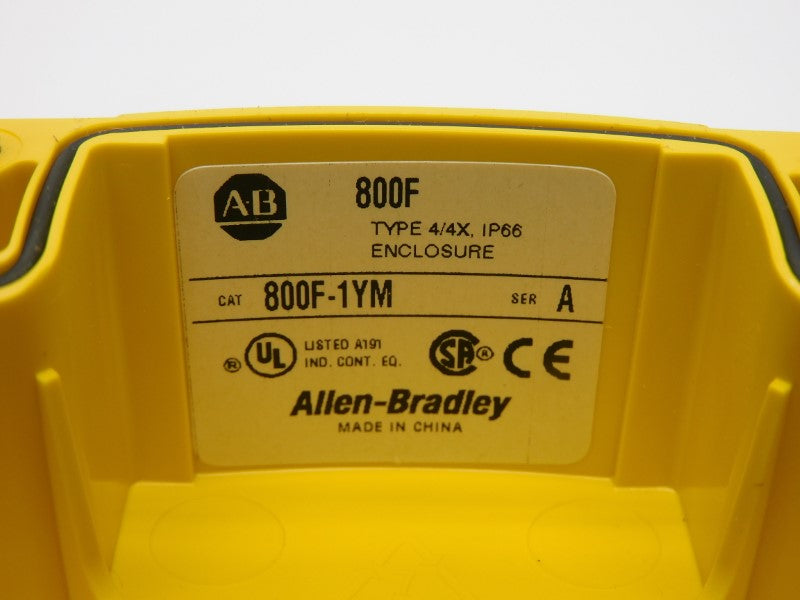 ALLEN BRADLEY 800F-1YM SER. A (BR/WH) NSMP