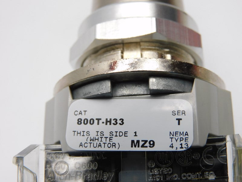 ALLEN BRADLEY 800T-H33D1 SER. T (BR/WH) NSMP