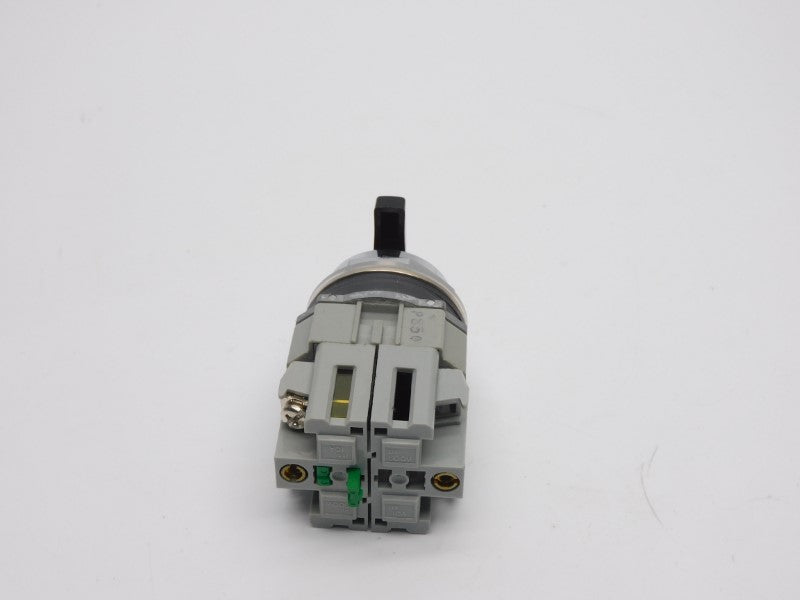 IDEC BST-010 600V 10A NSNP