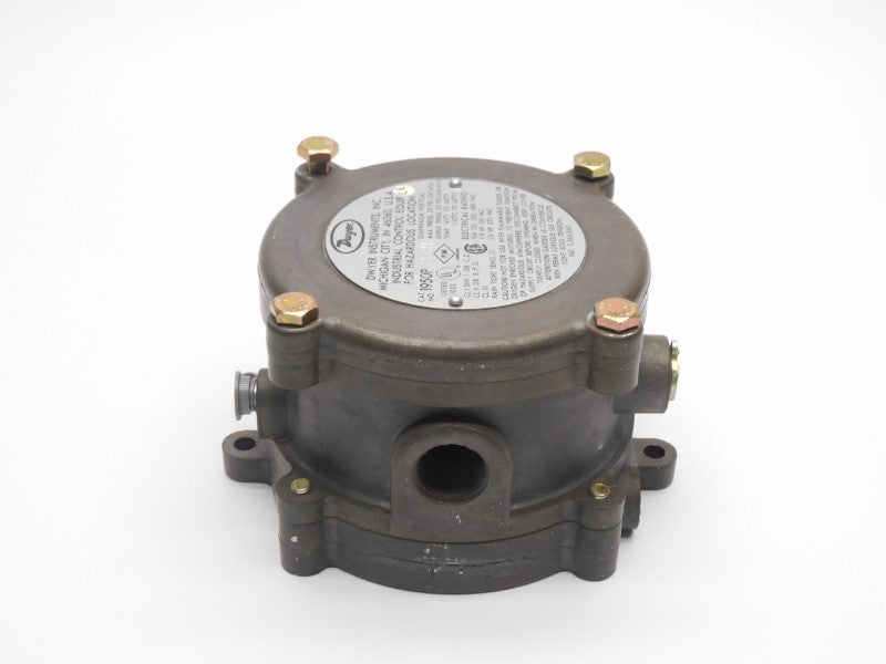 DWYER 1950P-2-2F 480VAC 15A 35PSI NSNP