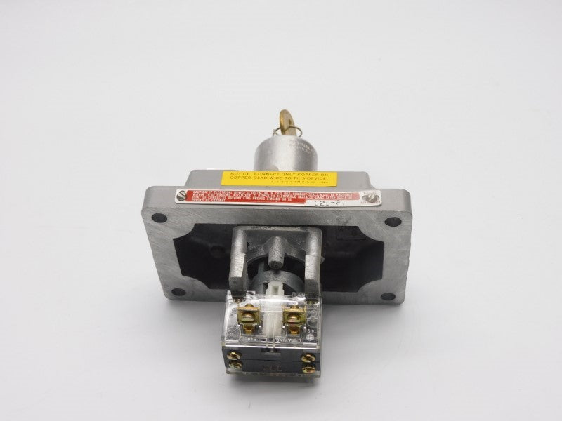 KILLARK XCS-0K2L3F22D 600VAC (AS PICTURED) NSNP