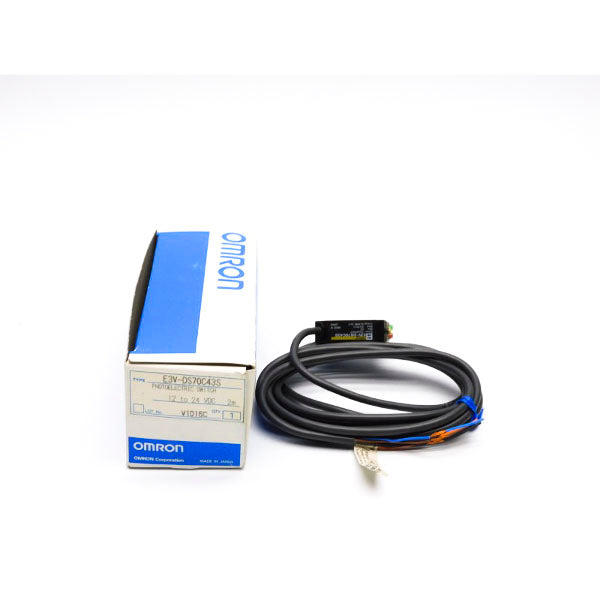 OMRON E3V-DS70C43S 12-24VDC 2M NSMP