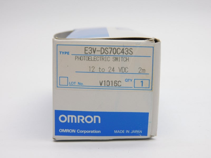OMRON E3V-DS70C43S 12-24VDC 2M NSMP