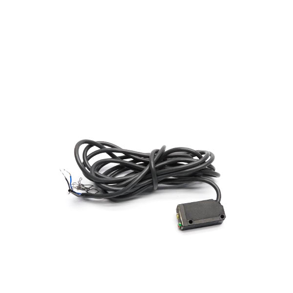 OMRON E3V-DS70C43S 12-24VDC UNMP