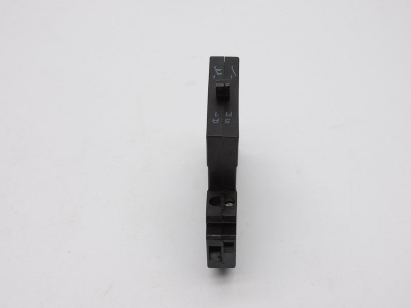 PHOENIX CONTACT TMC1M11003.0A 277VAC 3.0A NSNP