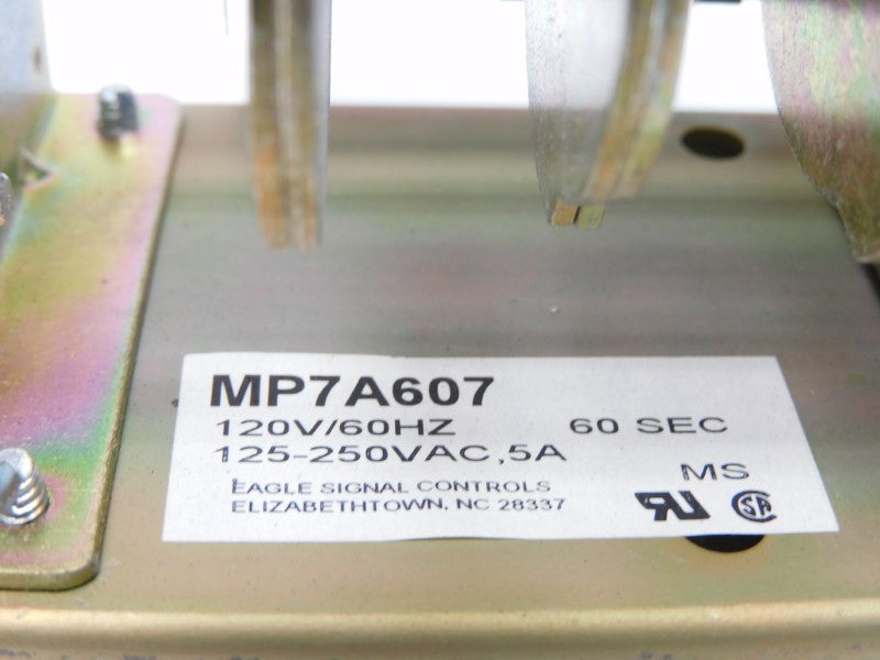 EAGLE SIGNAL MP7A607 125-250VAC 5A 60S NSMP