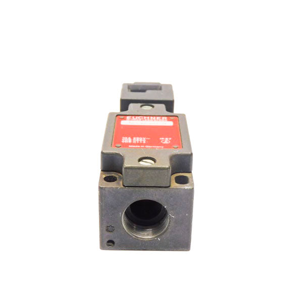 EUCHNER NZ1VZ-511B 250V 10A (NO KEY) UNMP