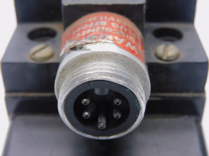 PARKER D3W1D56Y13 110/120V .27A 3000PSI UNMP