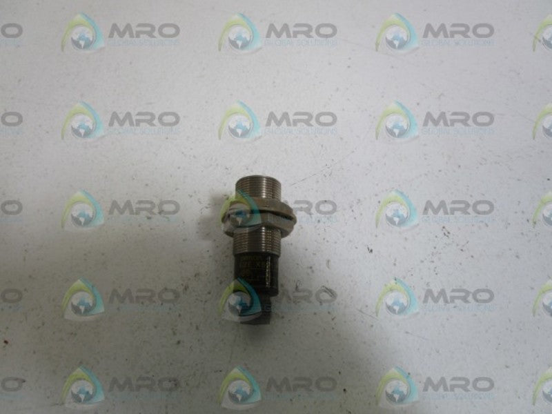 OMRON E2E-X5F1-P1 UNMP