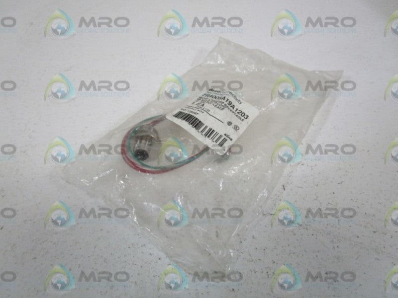 BRAD CONNECTIVITY 7R4006A19A1203 NSMP