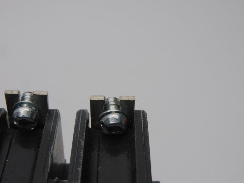 SQUARE D EDB34015 277V 15A NUPI