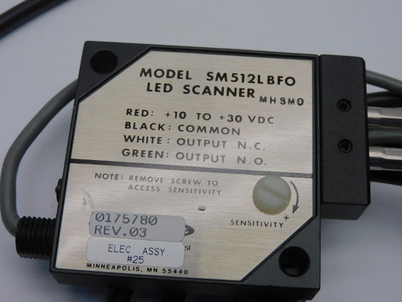 BANNER ENGINEERING SM512LBFO REV. 03 10-30VDC UNMP