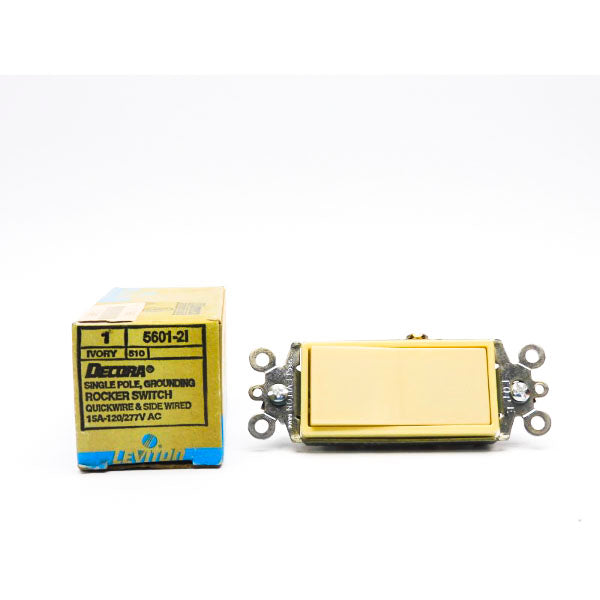 LEVITON 5601-2I 277VAC 15A NSMP