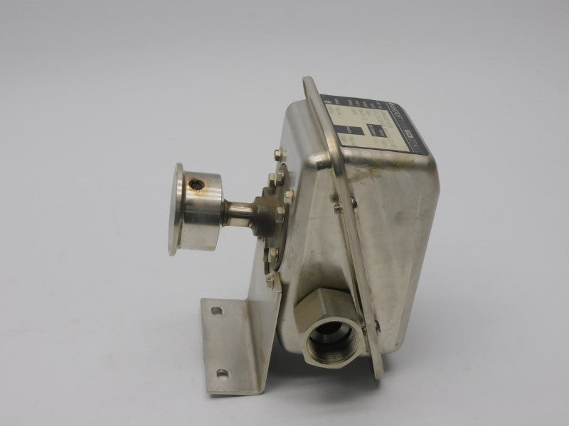 ASHCROFT GPSN4GB25-XCK3A 480VAC 15A 200PSI NSNP