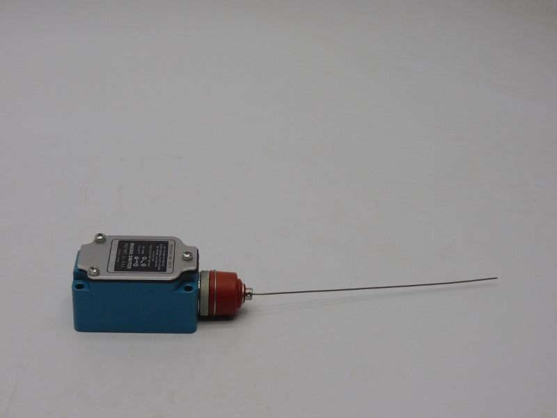 MICRO SWITCH 8LS125 600VAC 10A NSNP