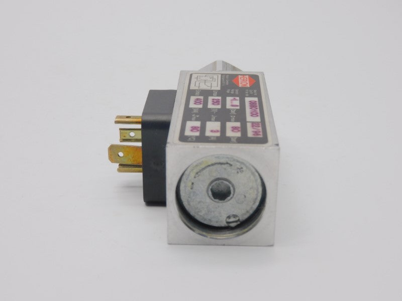 HERION 0880100 250V 3A NSNP