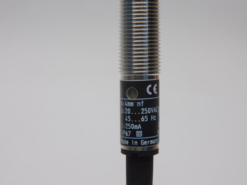 IFM EFECTOR IFA2004-AB0W IF0302 20-250VAC NSMP