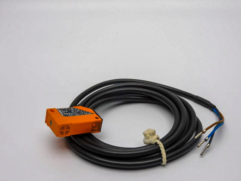 IFM EFECTOR IN-3002-APKG IN5186 10-36VDC NSNP