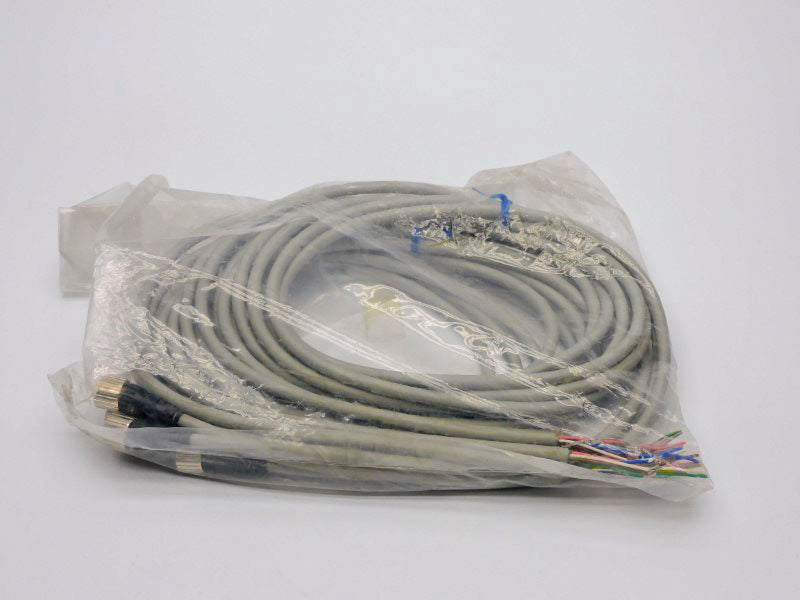 OMRON XS2F-D821-DHO-C 36VAC/DC 1.5A NSMP