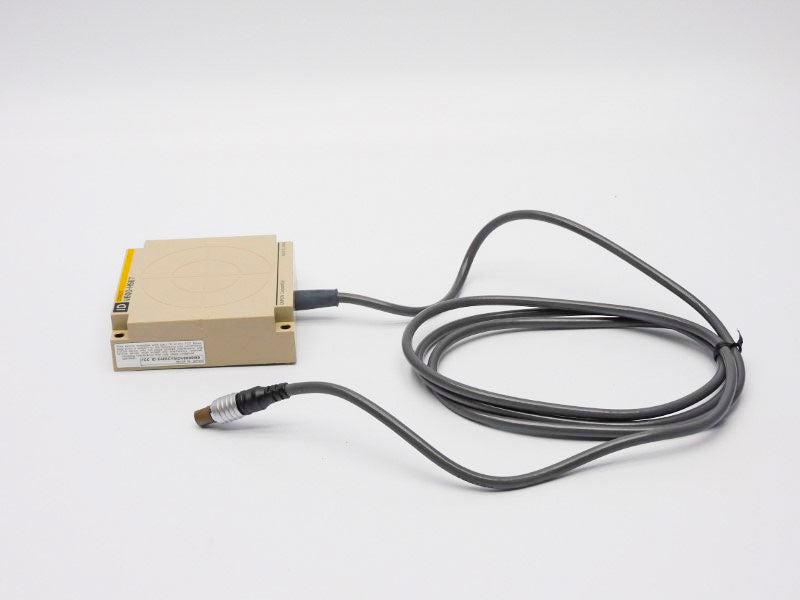 OMRON V600-HS67 2M NSMP