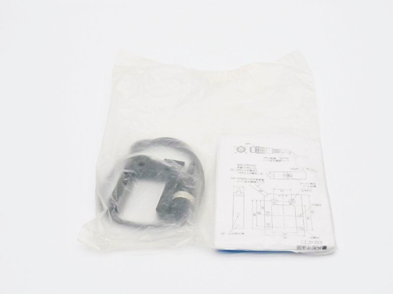 OMRON E3Z-G82-M1J 12-24VDC 0.3M NSMP