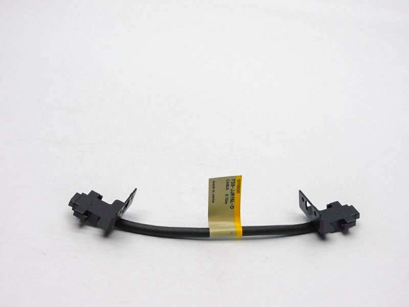 OMRON F39-JJR15L-D 0.15M NSNP