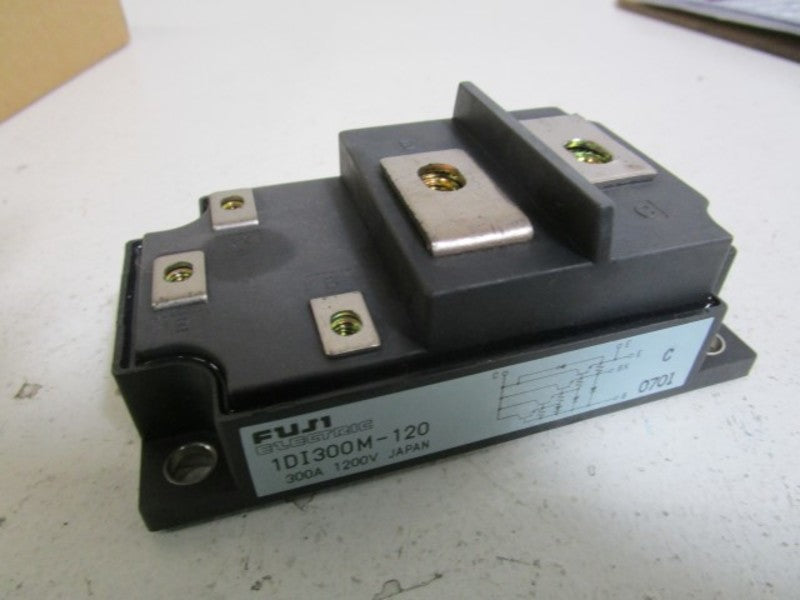 LOT OF 10 FUJI ELECTRIC 1DI300M-120 1200V  NSMP