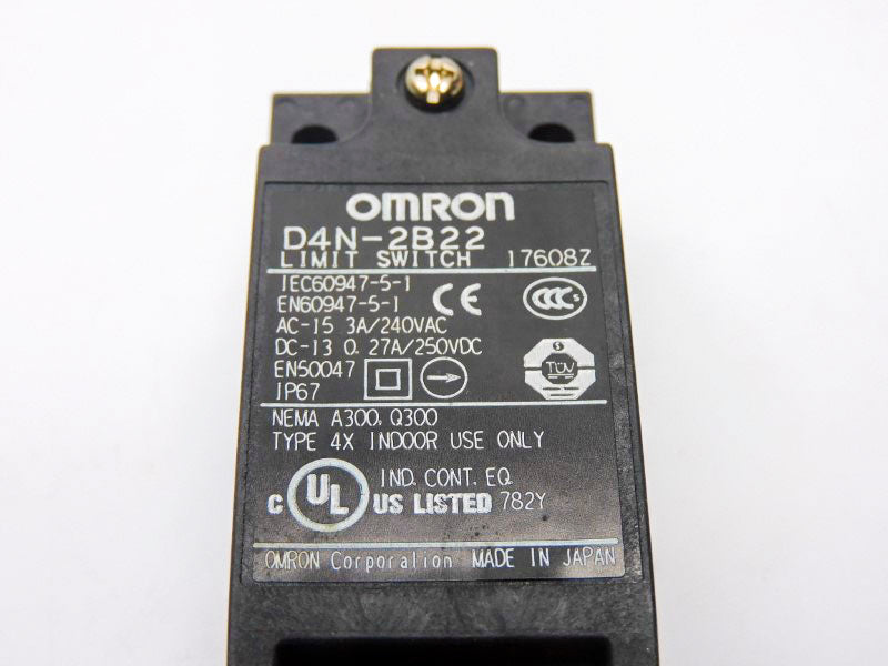 OMRON D4N-2B22 250VDC 3A (NO ROLLER LEVER) NSMP