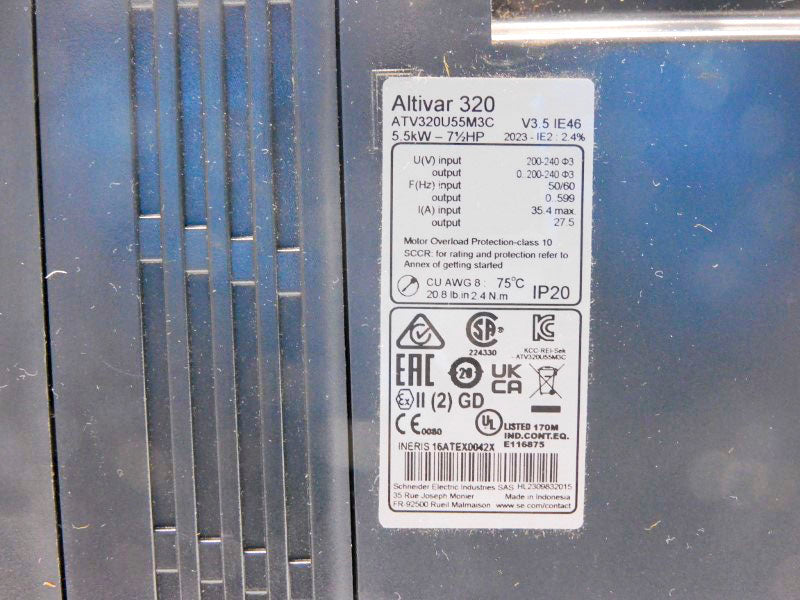 SCHNEIDER ELECTRIC ATV320U55M3C F/W V3.5 200-240V 35.4A NSNP
