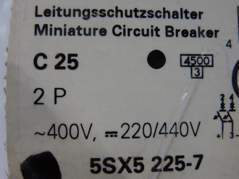 SIEMENS 5SX5225-7 220/440V 25A NSNP