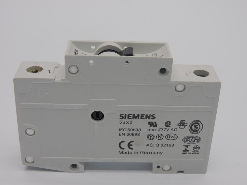 SIEMENS 5SX2140-7 230/400V 40A NSNP