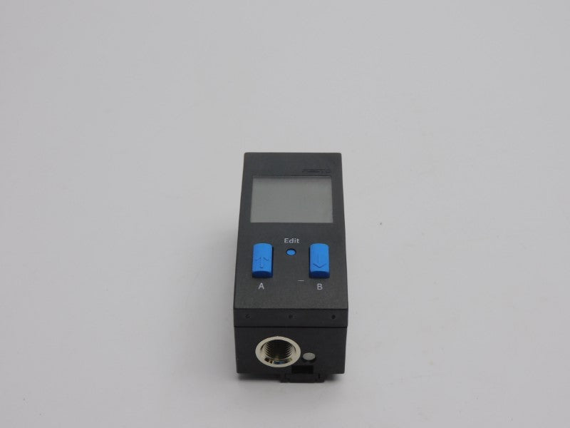 FESTO SDE1-V1-G2-H18-C-P2-M8 192035 15-30VDC NSMP