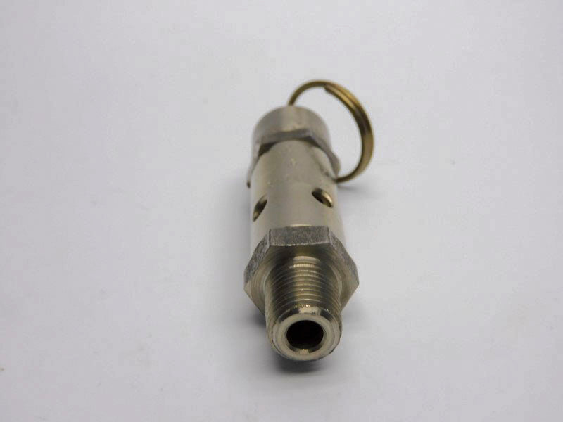 F.C. KINGSTON 112C 21.5PSI 1/4" NSNP