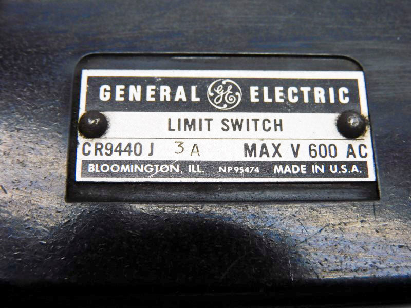 GENERAL ELECTRIC CR9440J3A 600VAC 3A UNMP