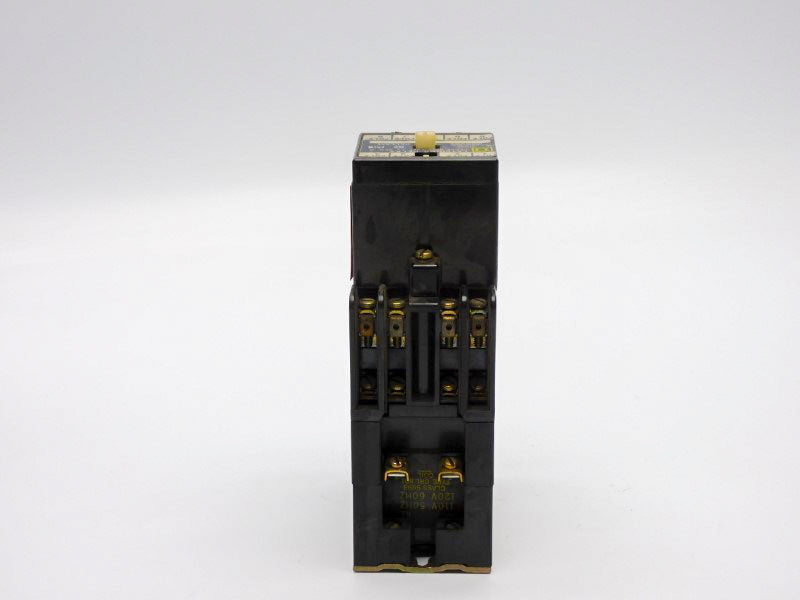 SQUARE D 8501LO30V02 SER. A 110/120V 10A UNMP