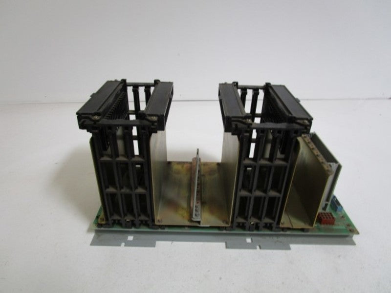 GENERAL ELECTRIC HORIZ I/O MODULE DS3820H10B (RUST) UNMP