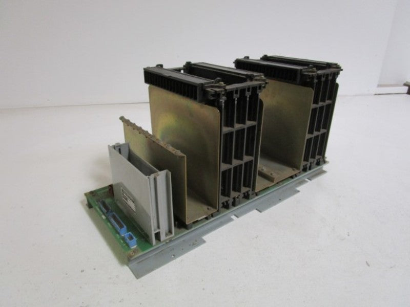 GENERAL ELECTRIC HORIZ I/O MODULE DS3820H10B (RUST) UNMP