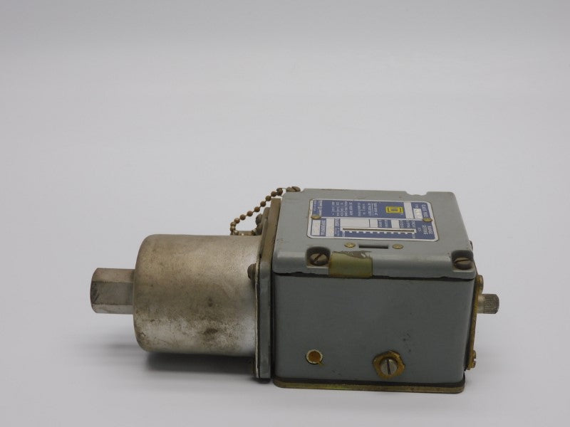 SQUARE D 9012ACW24 SER. B 600V 1.0A 1-20PSI UNMP