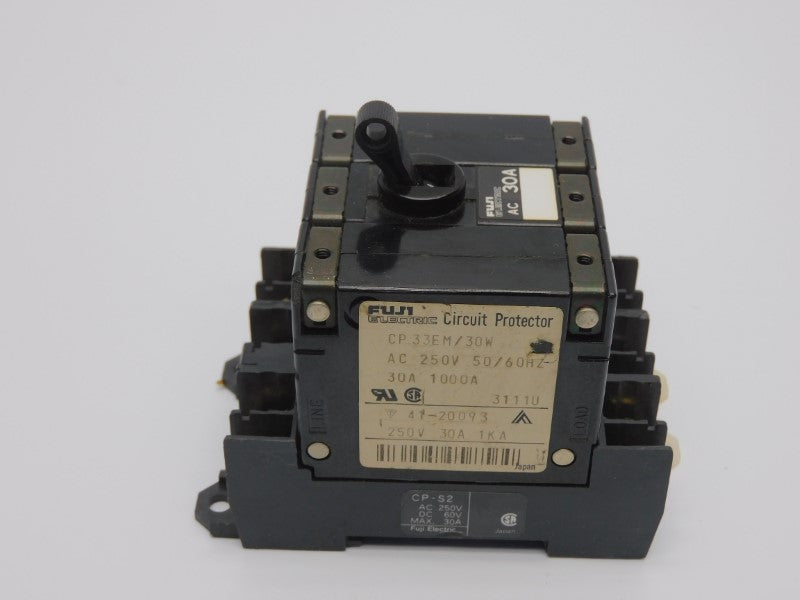 FUJI ELECTRIC CP33EM/30W 250VAC 30A (AS PICTURED) NSNP