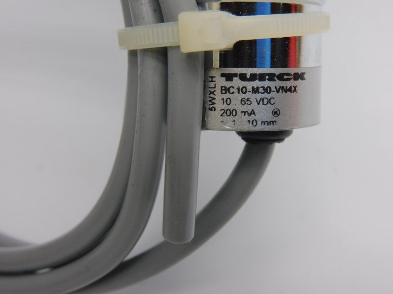 TURCK BC10-M30-VN4X 10-65VDC UNMP