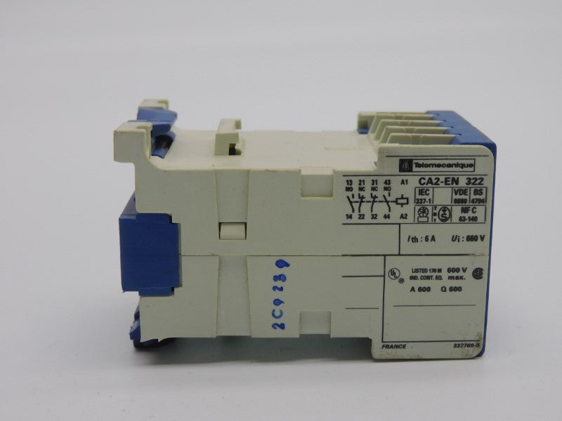 TELEMECANIQUE CA2-EN322 24V 6A (AS PICTURED) NSNP