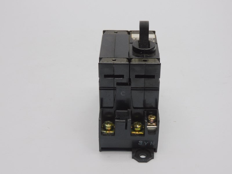 FUJI ELECTRIC CP32EM/2W 250VAC 2A NSNP