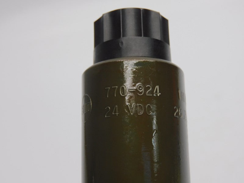 SUN HYDRUALICS B002-069 24VDC NSNP