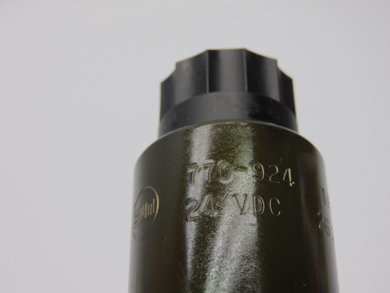 SUN HYDRUALICS B002-069-A06 24VDC NSMP