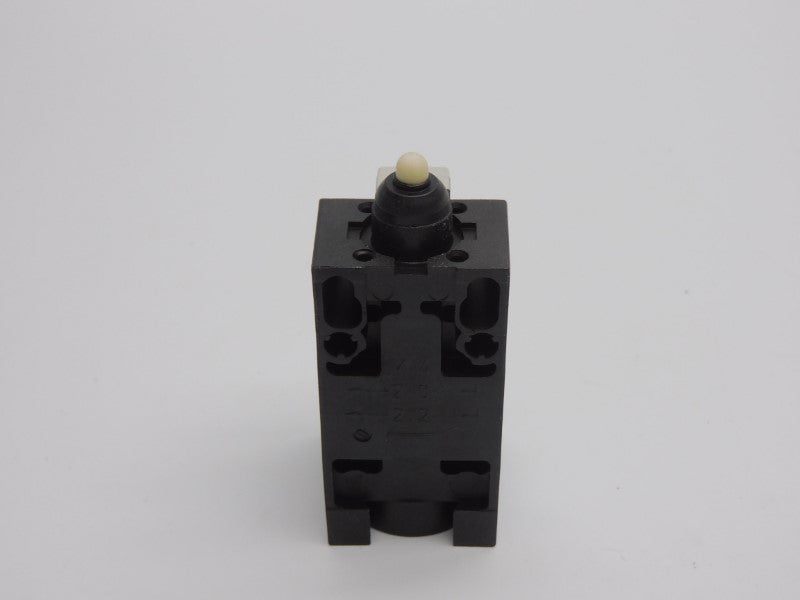 KLOCKNER MOELLER AT0-11-1-I 500V 6A NSNP