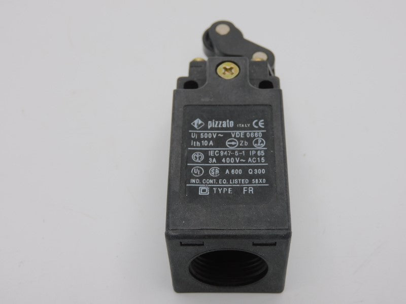 PIZZATO FR902 500V 10A NSMP