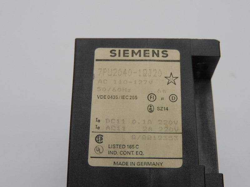 SIEMENS 7PU2040-1QJ20 110-120VAC 2A 0.6-6S NSMP